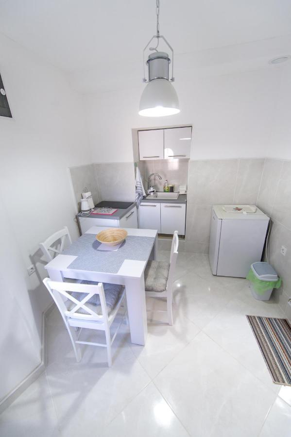 Ferienwohnung La Casa Di Pietra Krk Exterior foto