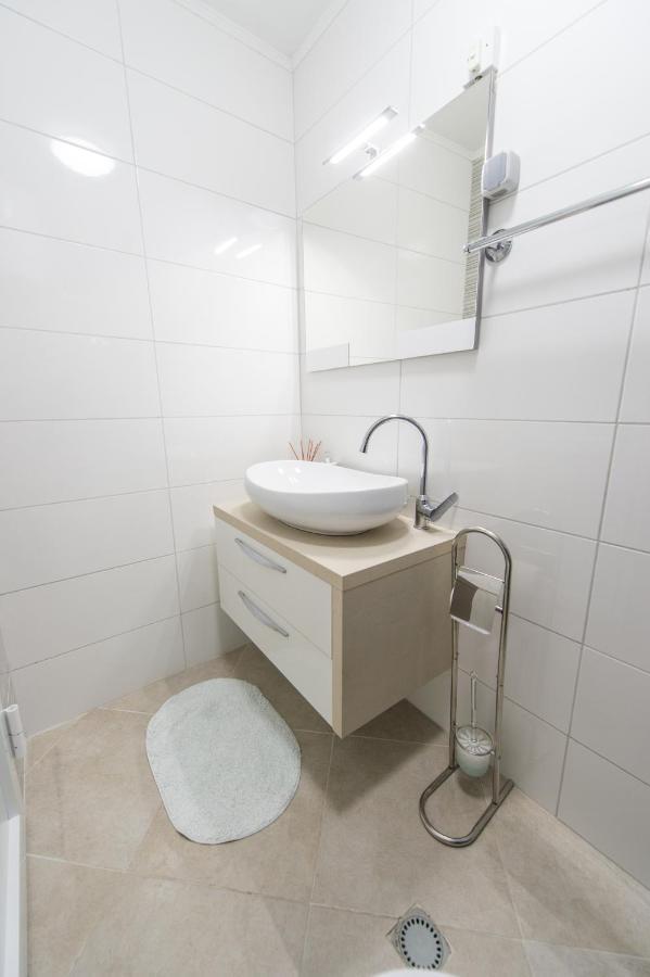 Ferienwohnung La Casa Di Pietra Krk Exterior foto