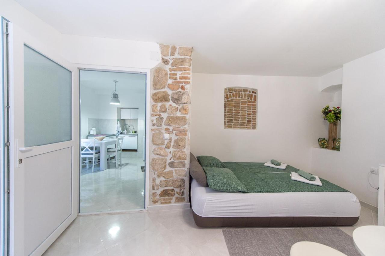 Ferienwohnung La Casa Di Pietra Krk Exterior foto